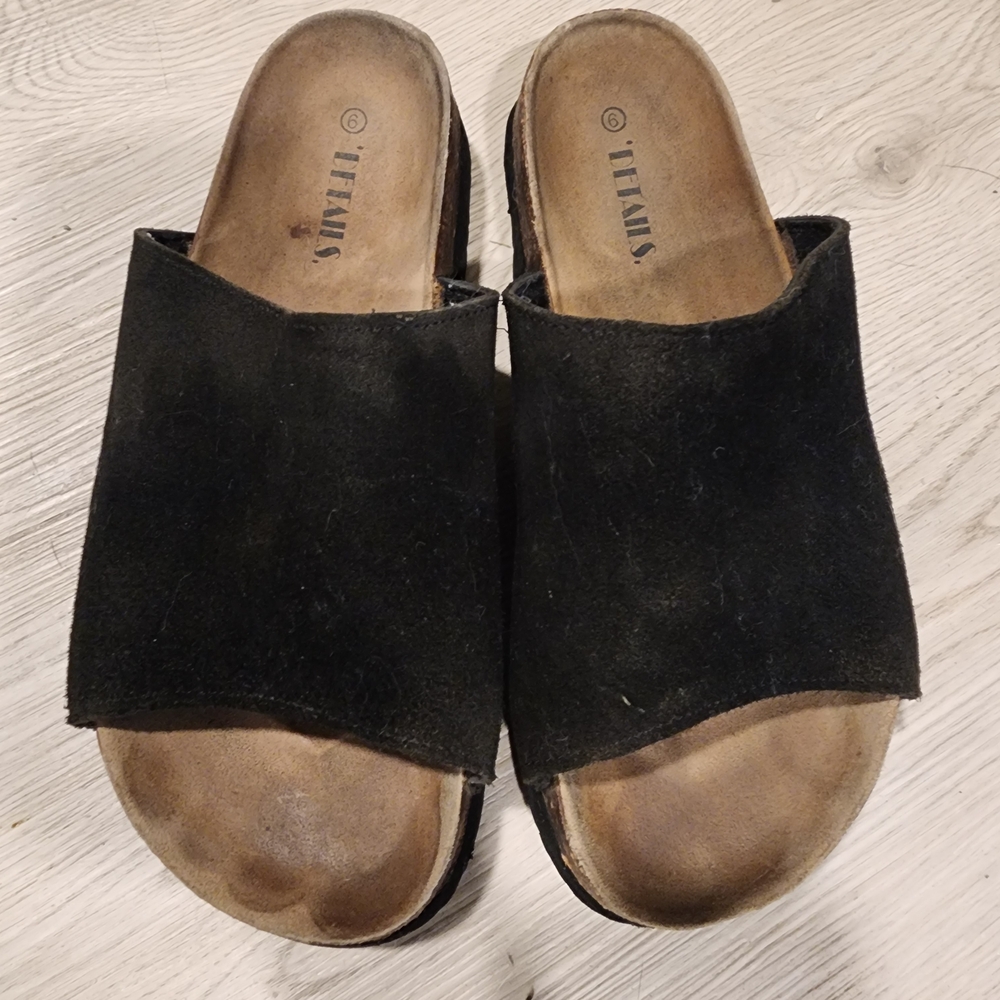 Black Women's Sandals